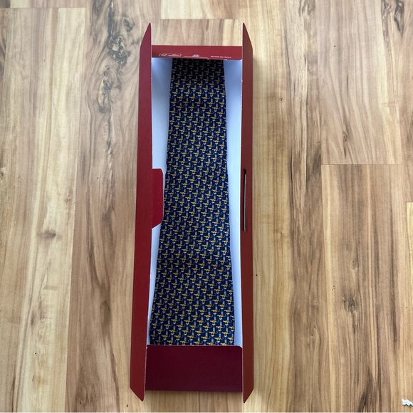 Salvatore Ferragamo Necktie with BOX Cheetah - Picture 3 of 5